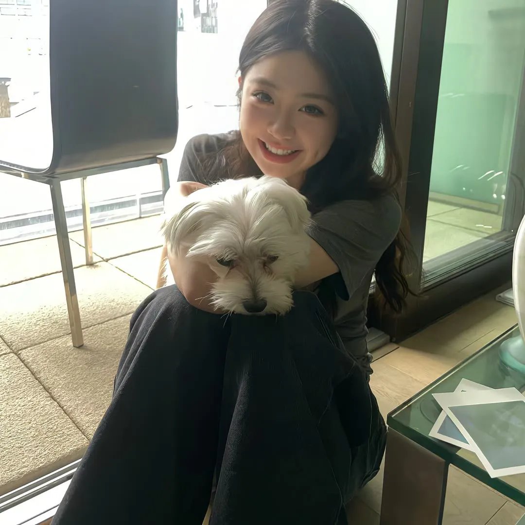 听见颜色的女孩海报